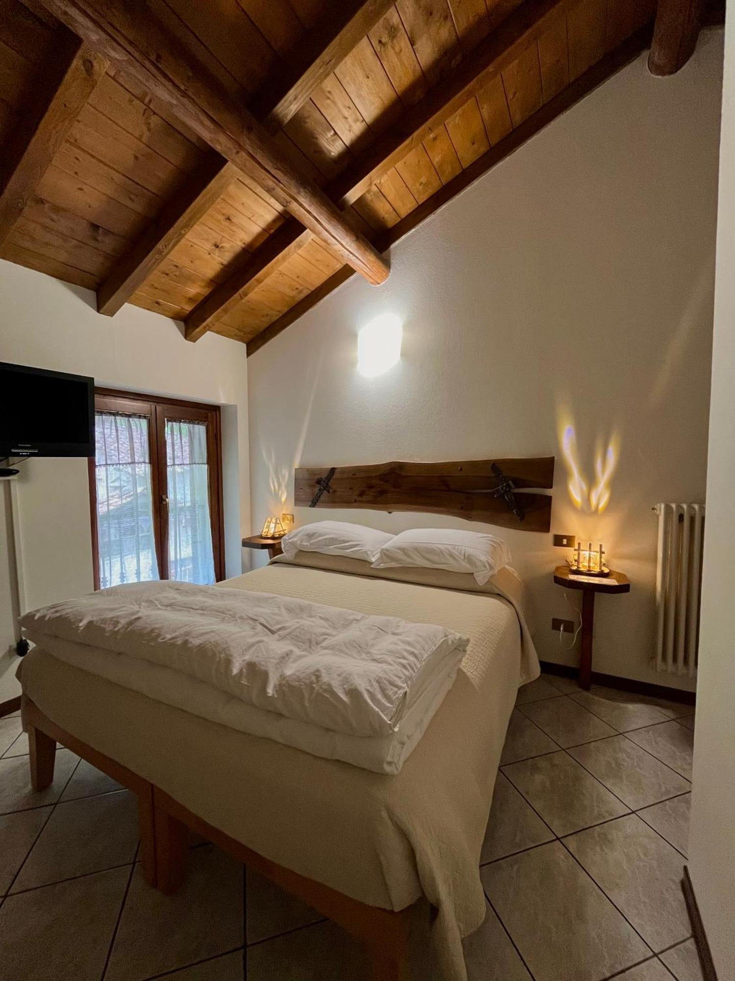 Agriturismo La Vecchia Chioderia Grandola ed Uniti Bagian luar foto