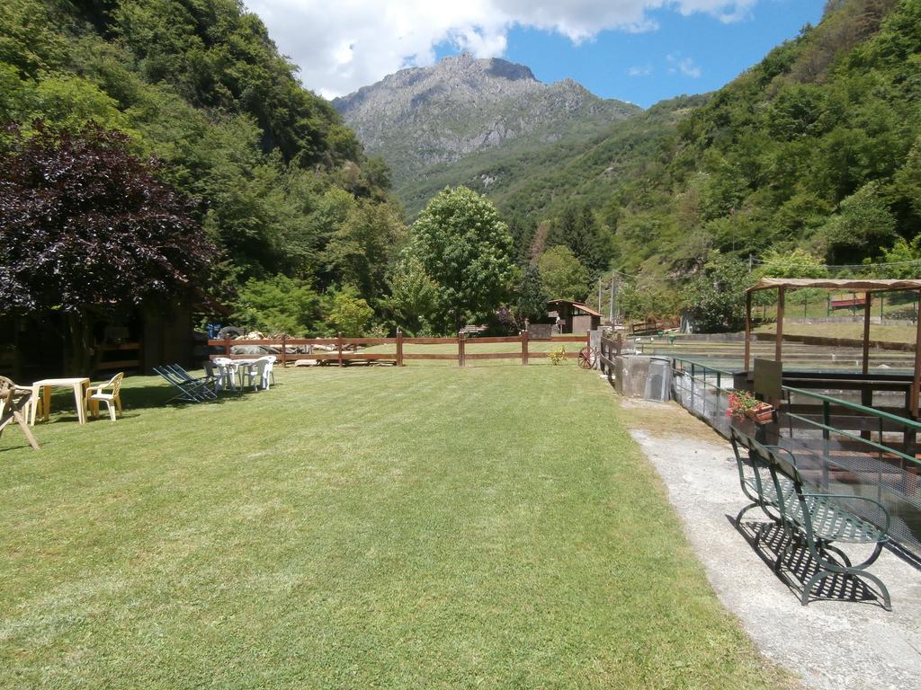 Agriturismo La Vecchia Chioderia Grandola ed Uniti Bagian luar foto