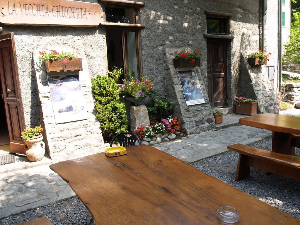 Agriturismo La Vecchia Chioderia Grandola ed Uniti Bagian luar foto